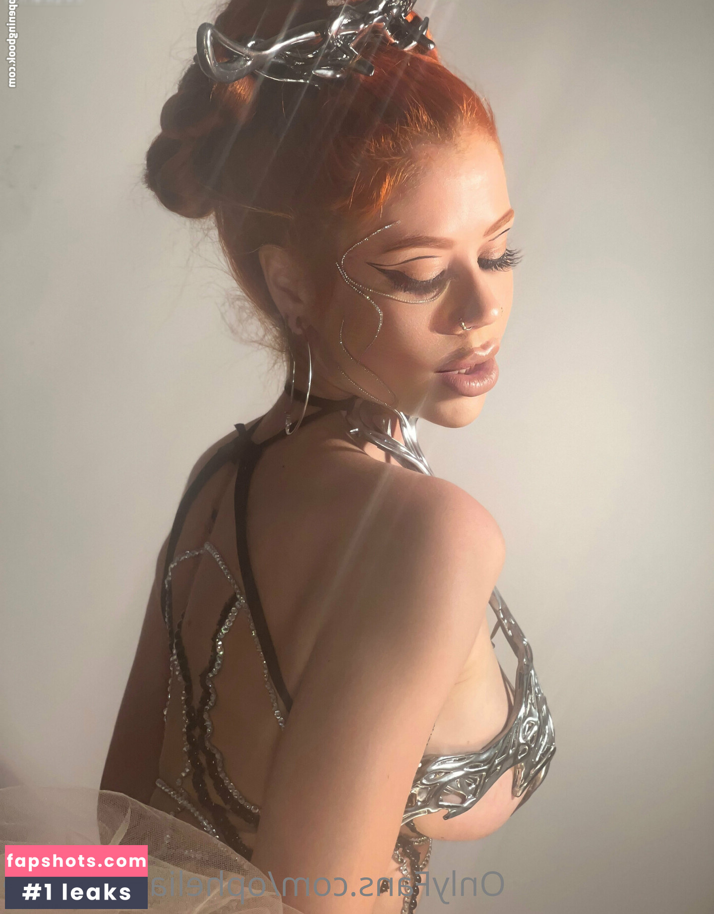 Ophelia Overdose gallery photo #48