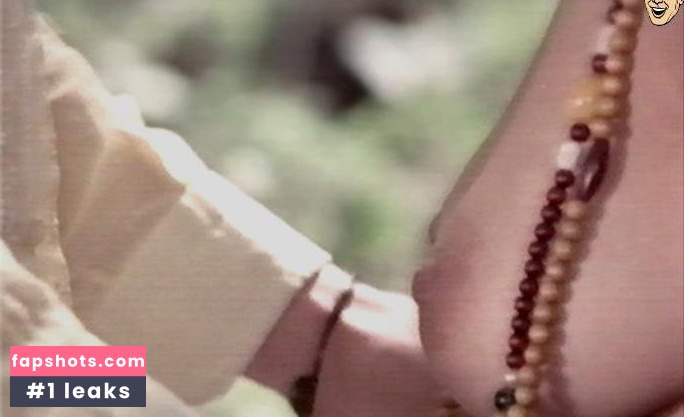 Orchidea de Santis gallery photo #12