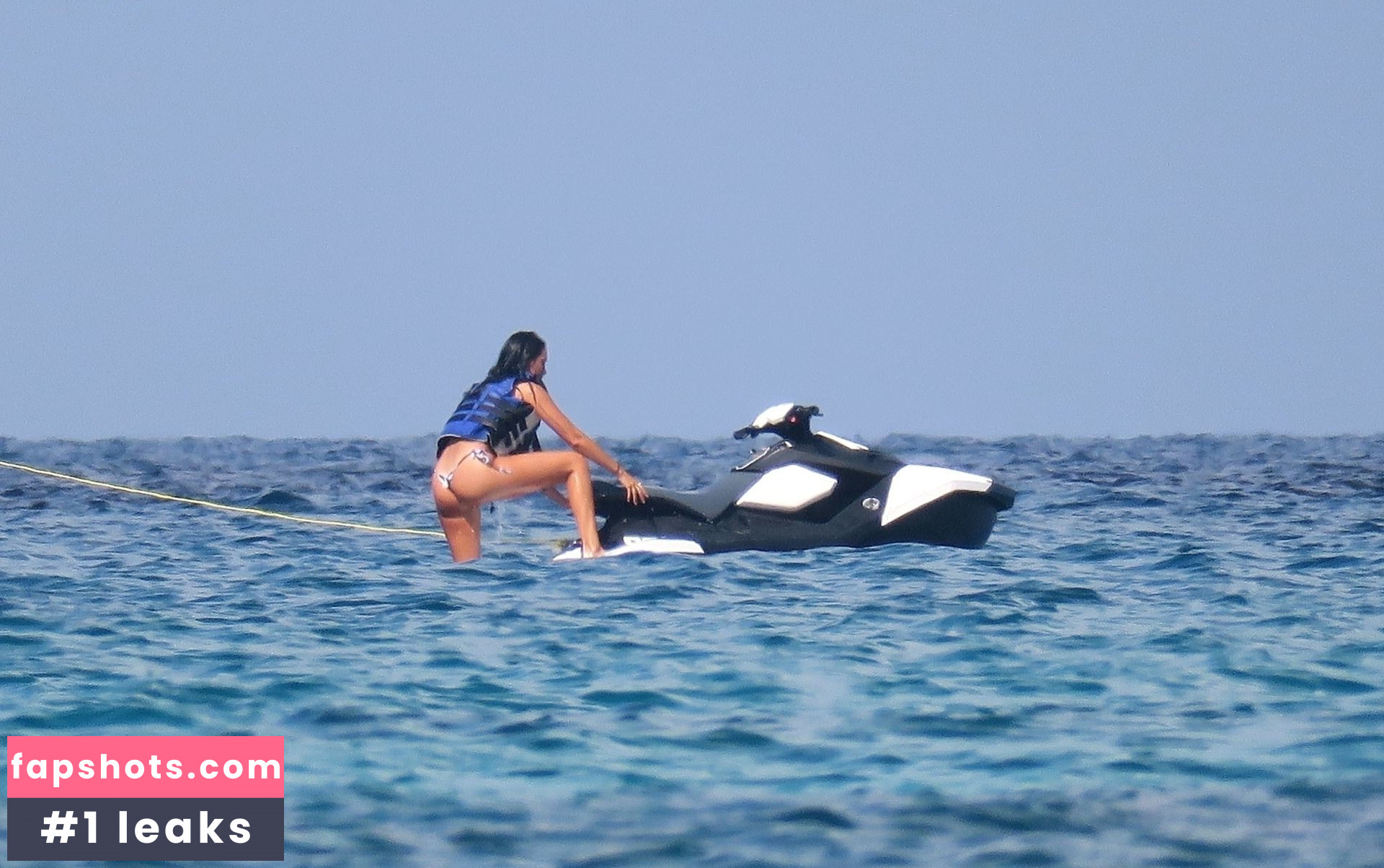 Oriana Sabatini gallery photo #12