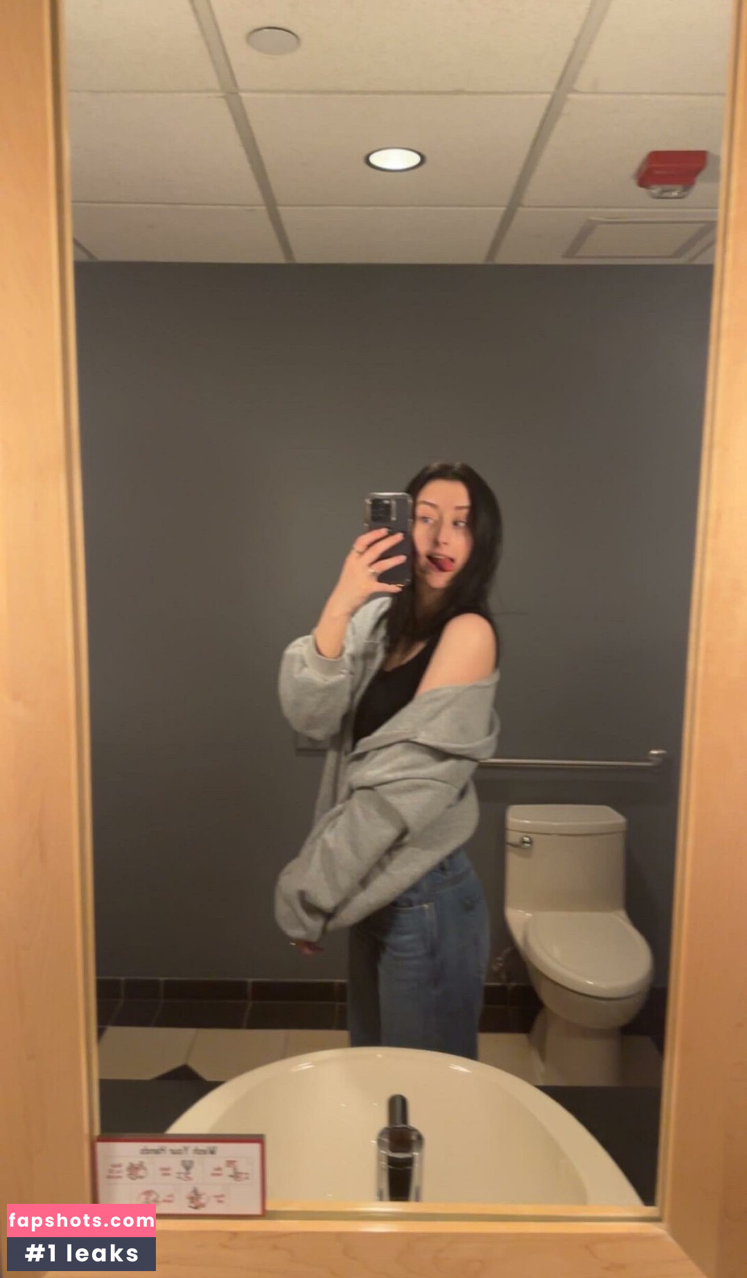 Orla Gracey gallery photo #25