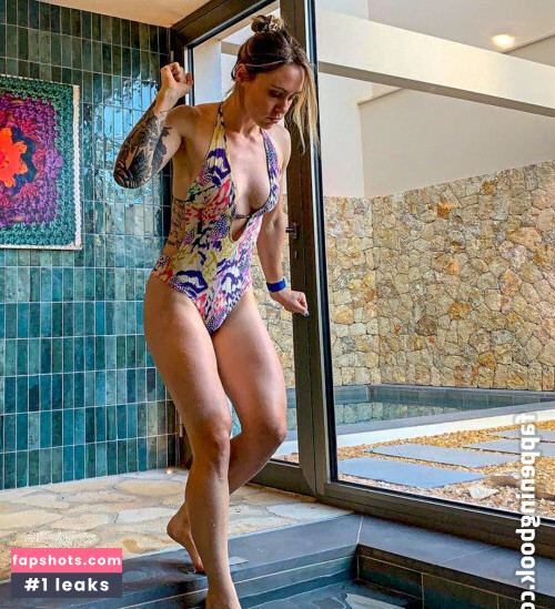 Orla Walsh gallery photo #7