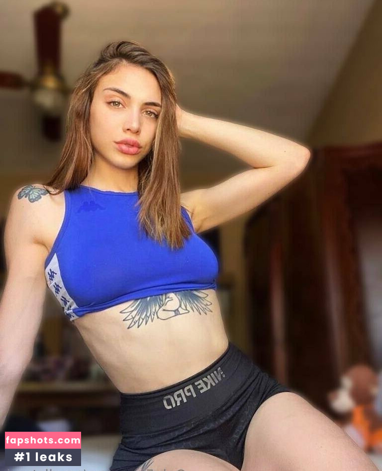 ornellaturri Nude Leaks OnlyFans Photos #4 - LeakJerk