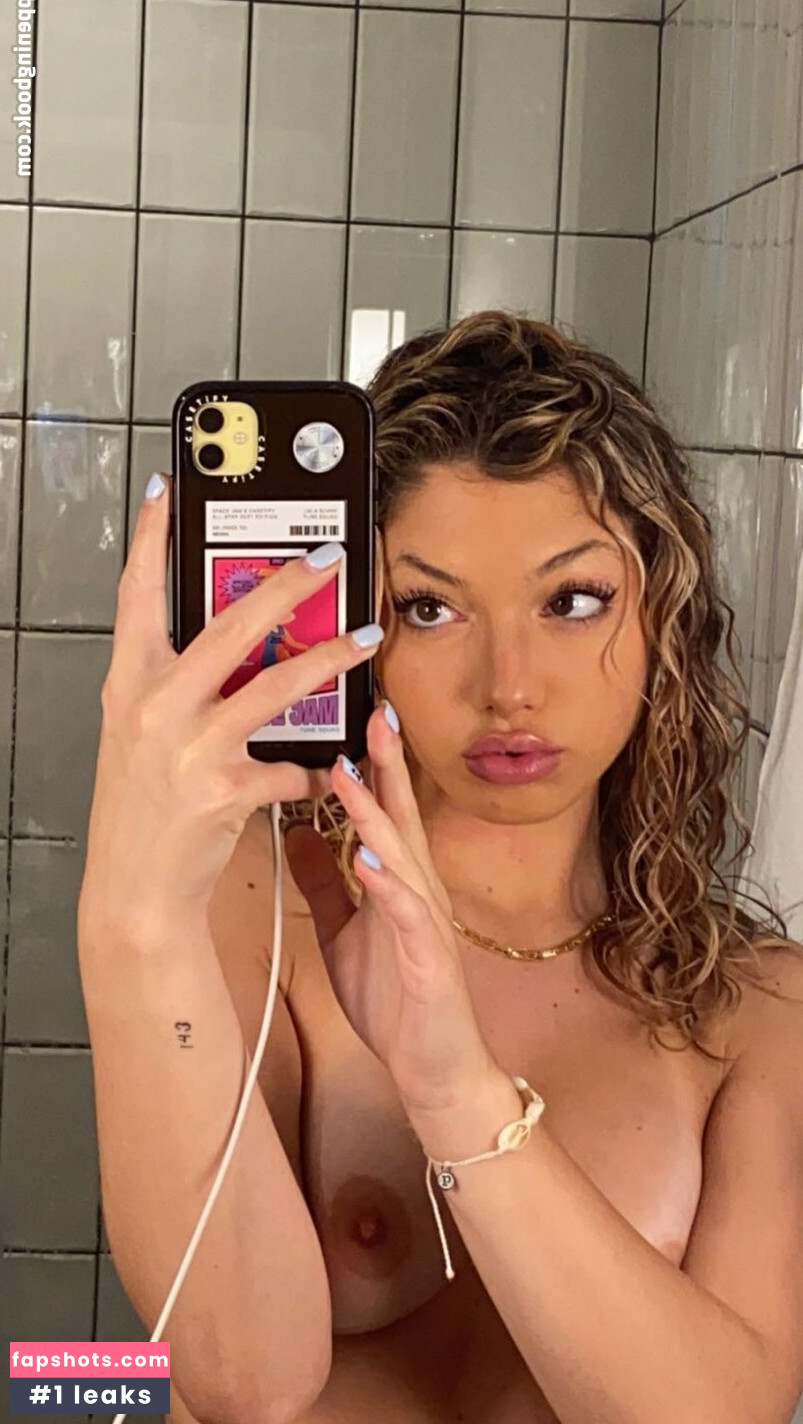 Ot Megan gallery photo #4