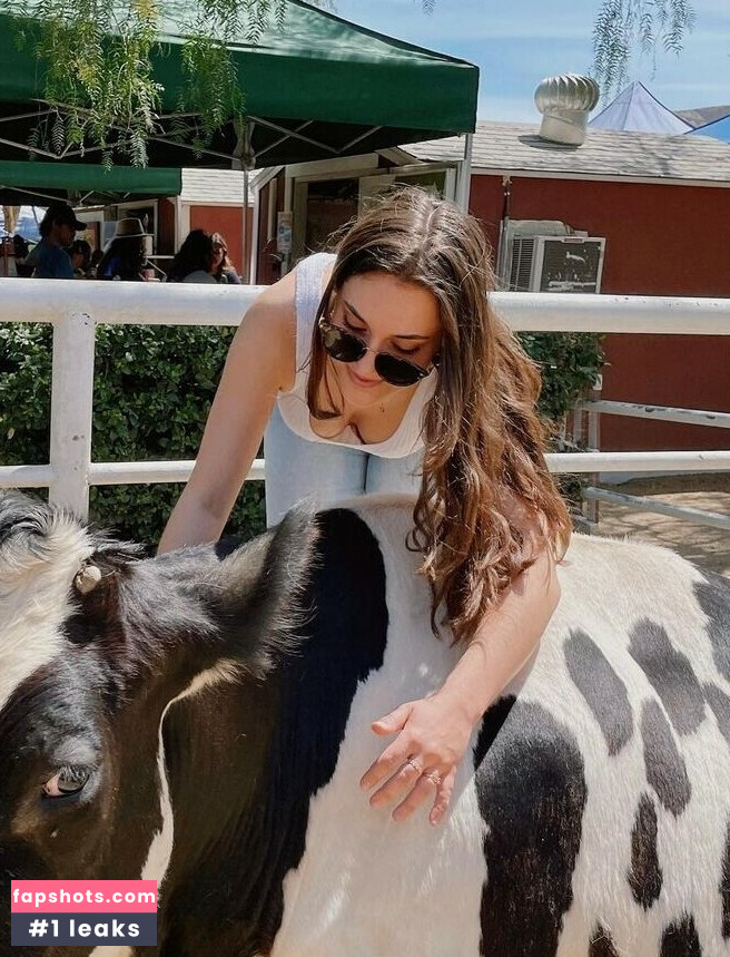 Otilia Danalache gallery photo #4