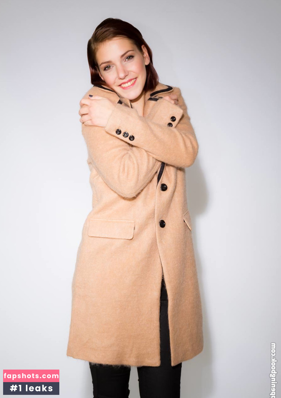 Otter_mood gallery photo #37