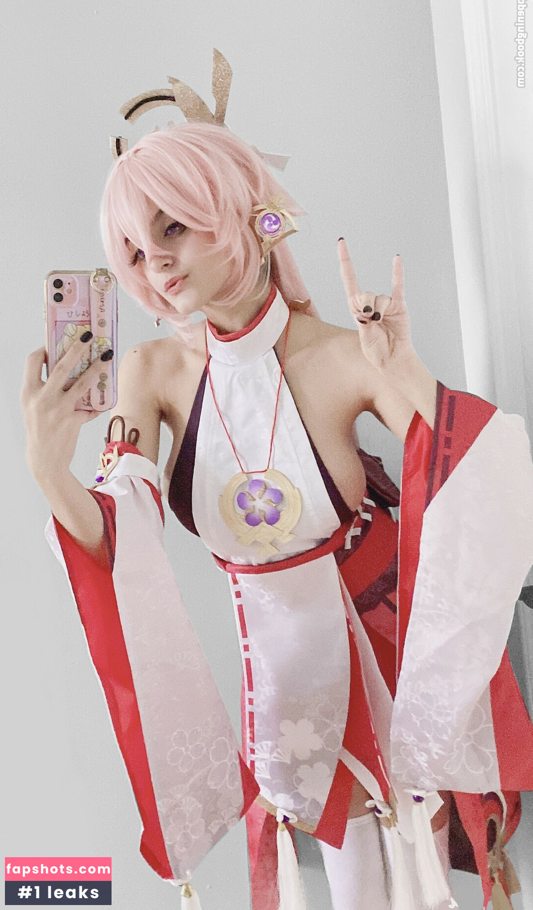 Otterother gallery photo #292