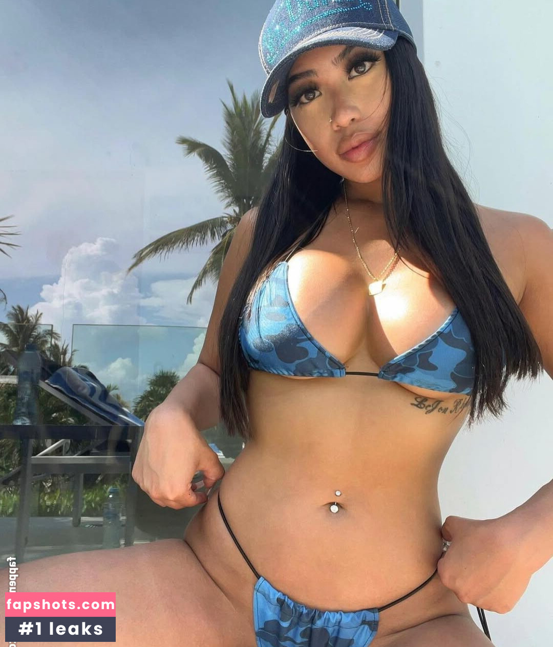 Overitabby gallery photo #3