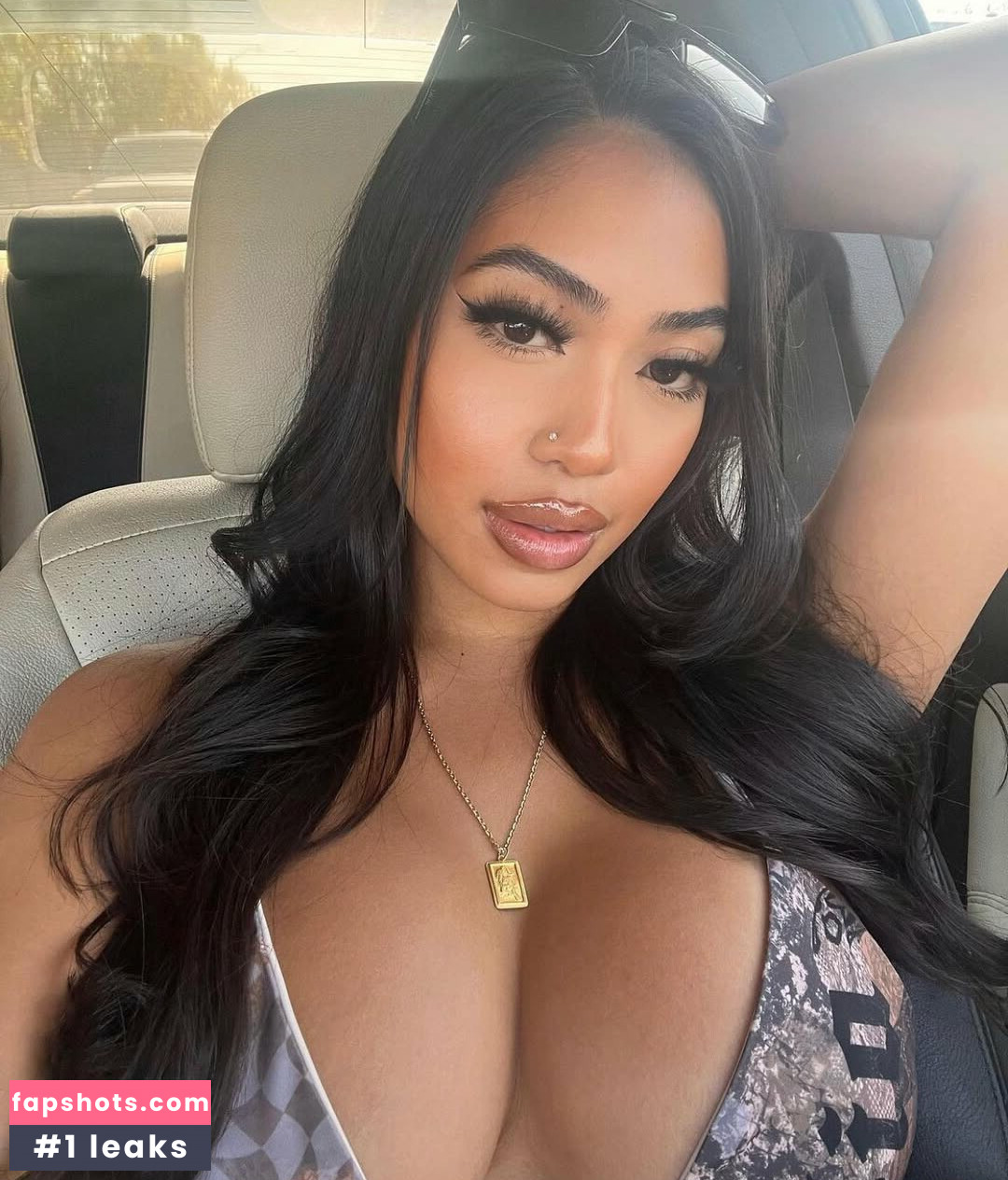 Overitabby gallery photo #43