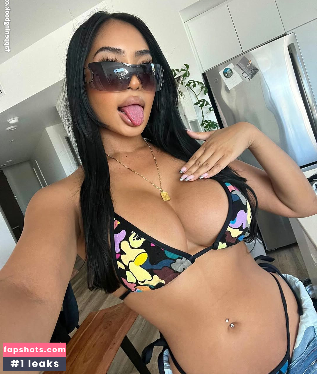 Overitabby gallery photo #44