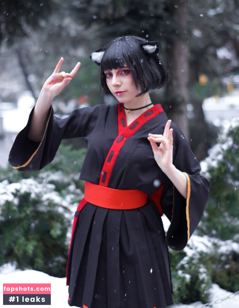 OwlLit nude babe gallery