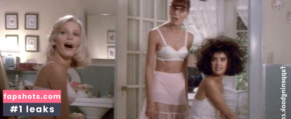 Page Hannah nude babe gallery