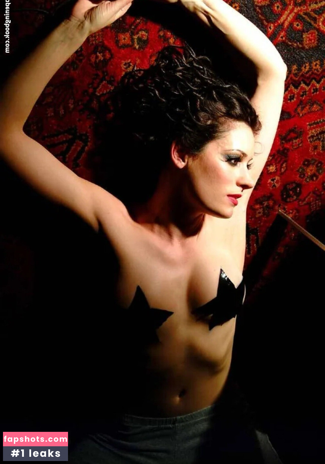 Paget Brewster gallery photo #15