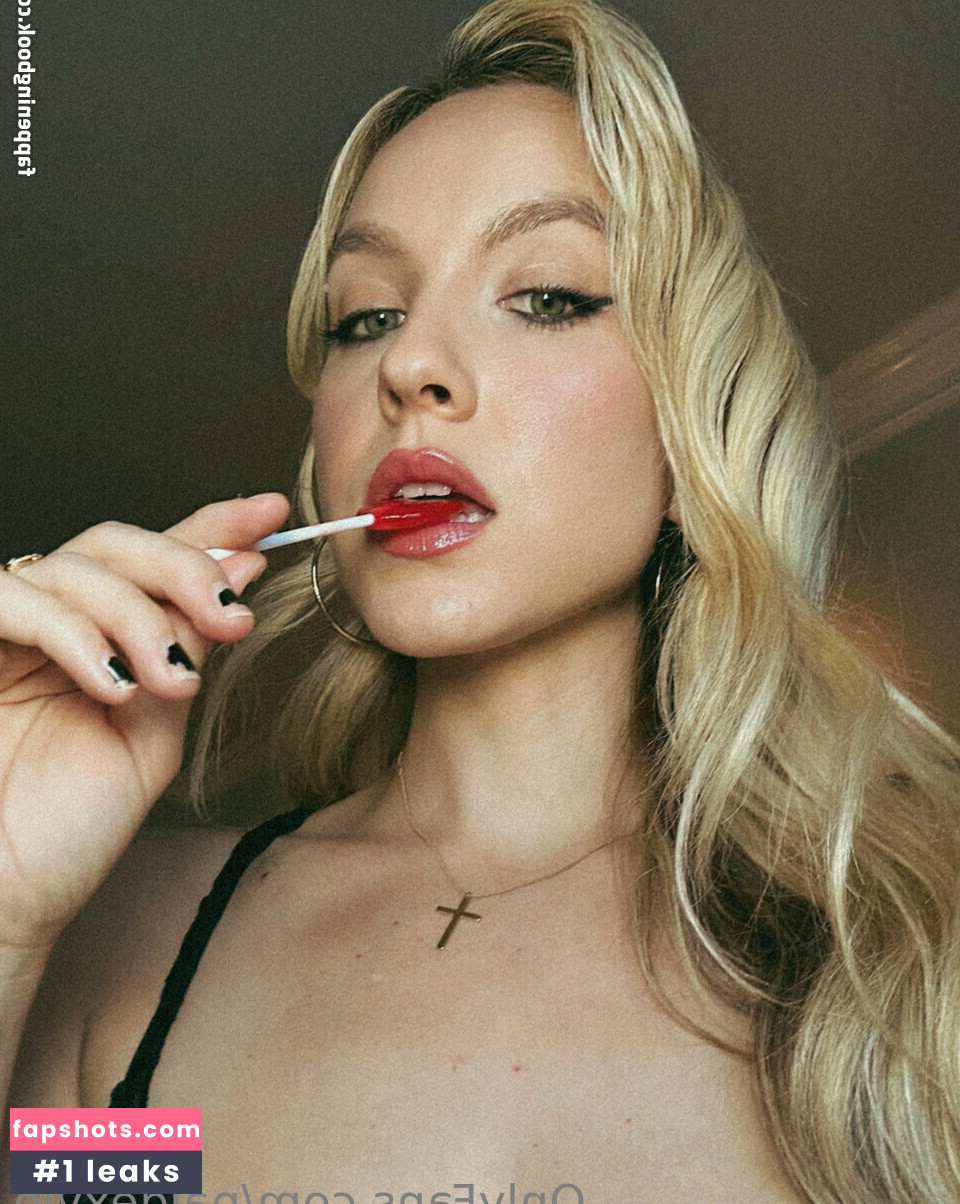 Paige Duddy gallery photo #2