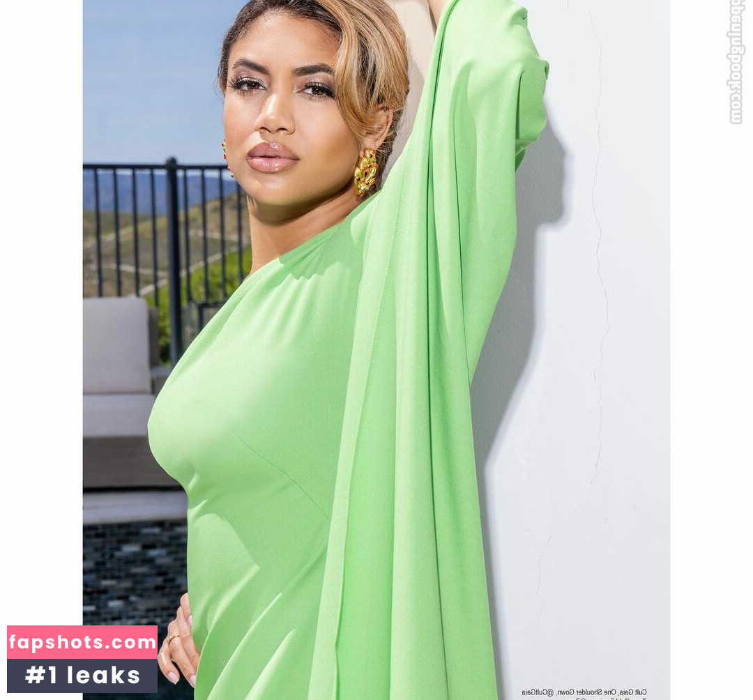 Paige Hurd gallery photo #14