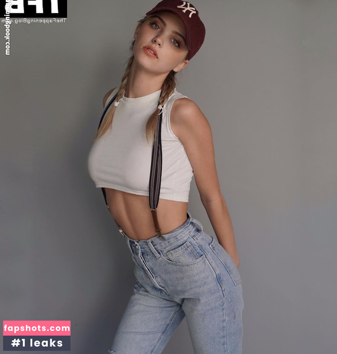 Paige Mackenzie gallery photo #37