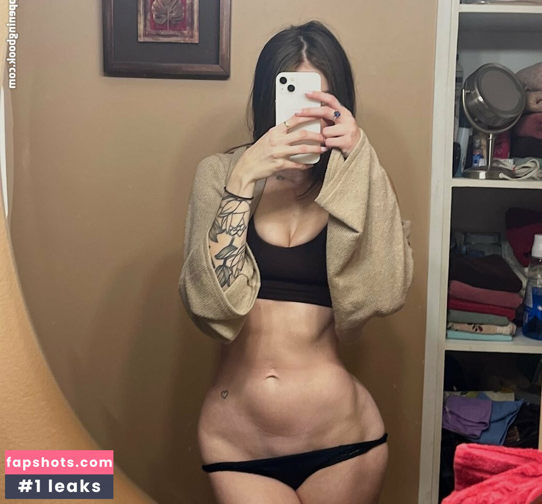 paige.mousseau gallery photo #9