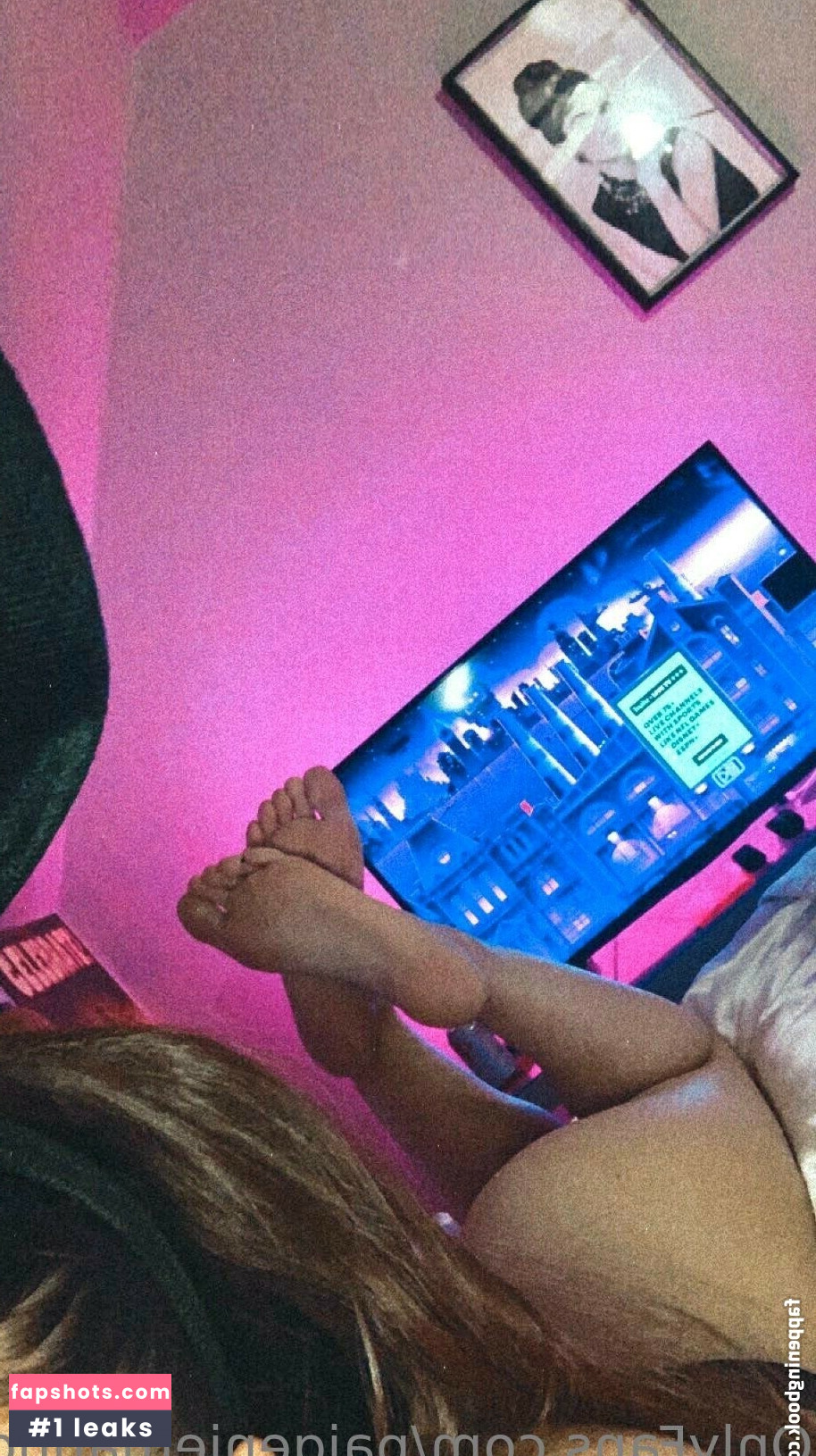 Paige Niemann gallery photo #108