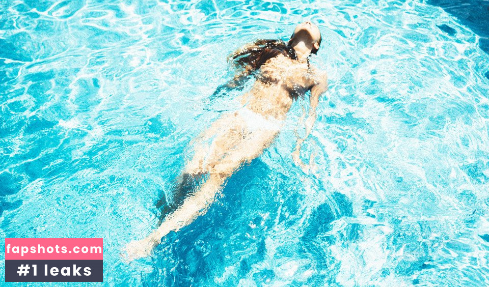 Paige Palmari gallery photo #20