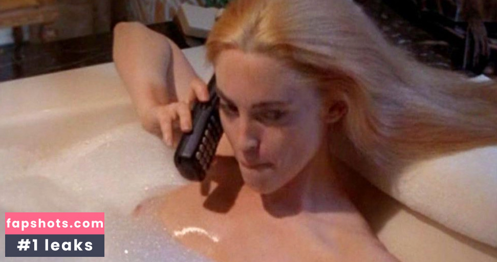 Paige Rowland gallery photo #6