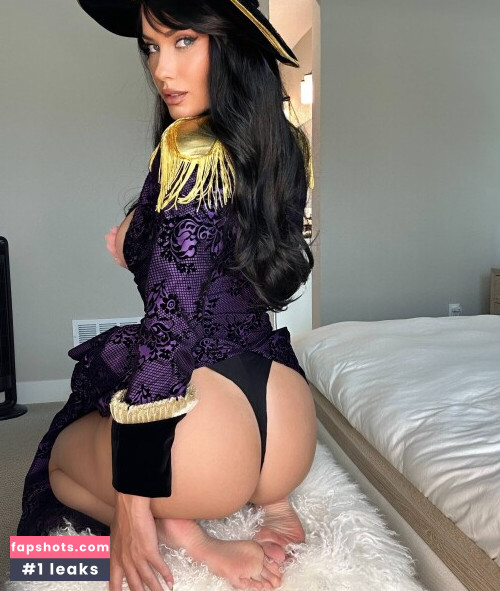 Paige Spiranac gallery photo #1276