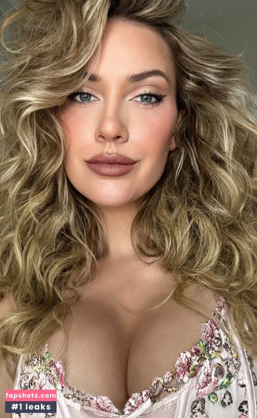 Paige Spiranac gallery photo #1713