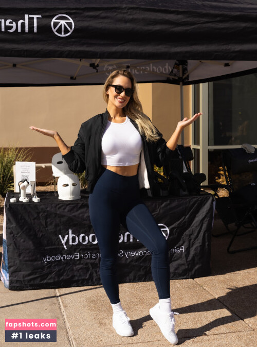 Paige Spiranac gallery photo #2105