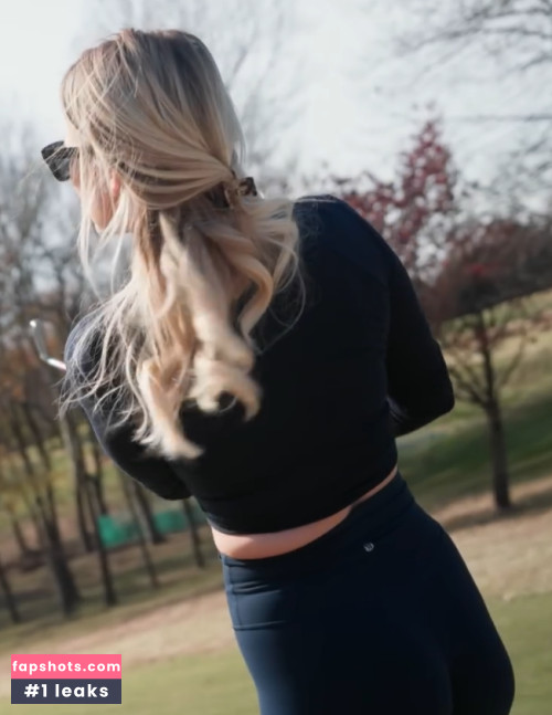 Paige Spiranac gallery photo #2267