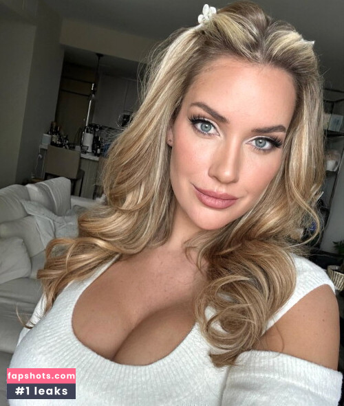 Paige Spiranac gallery photo #590