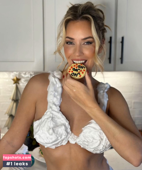 Paige Spiranac gallery photo #687