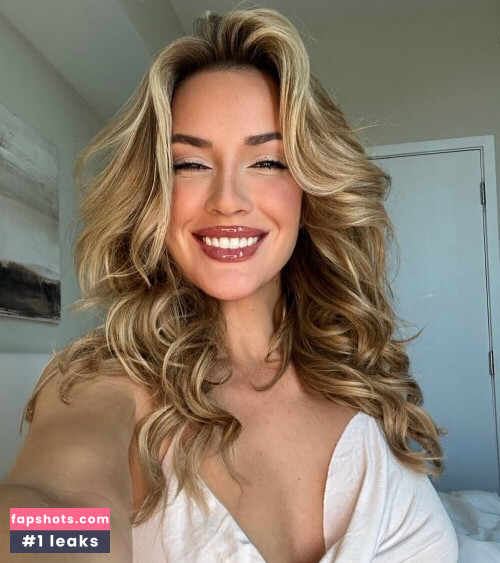 Paige Spiranac gallery photo #954