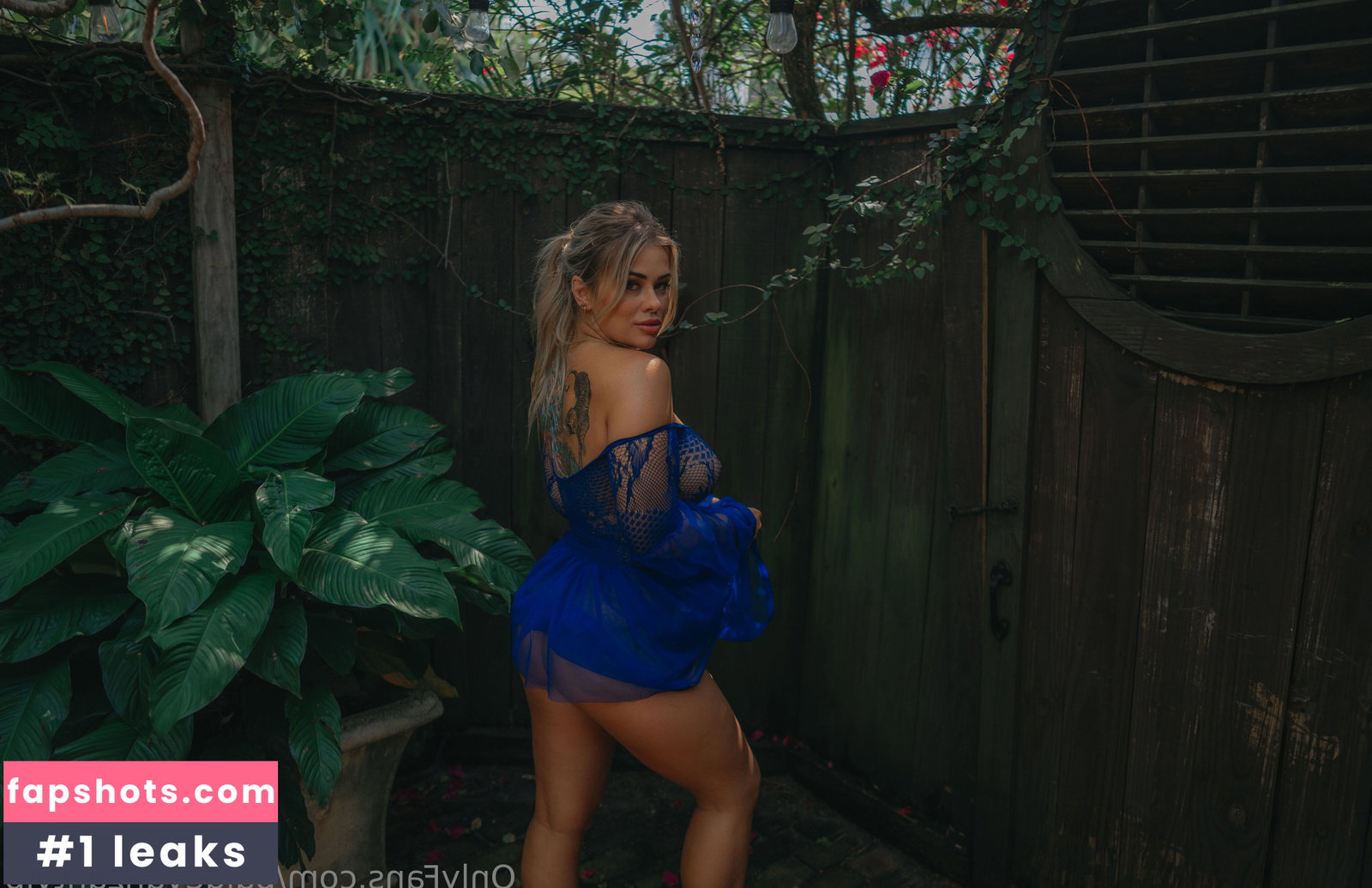 Paige VanZant gallery photo #225