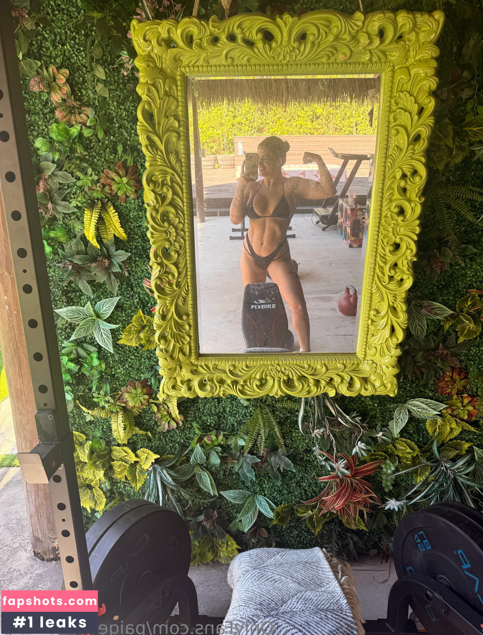 Paige VanZant gallery photo #438