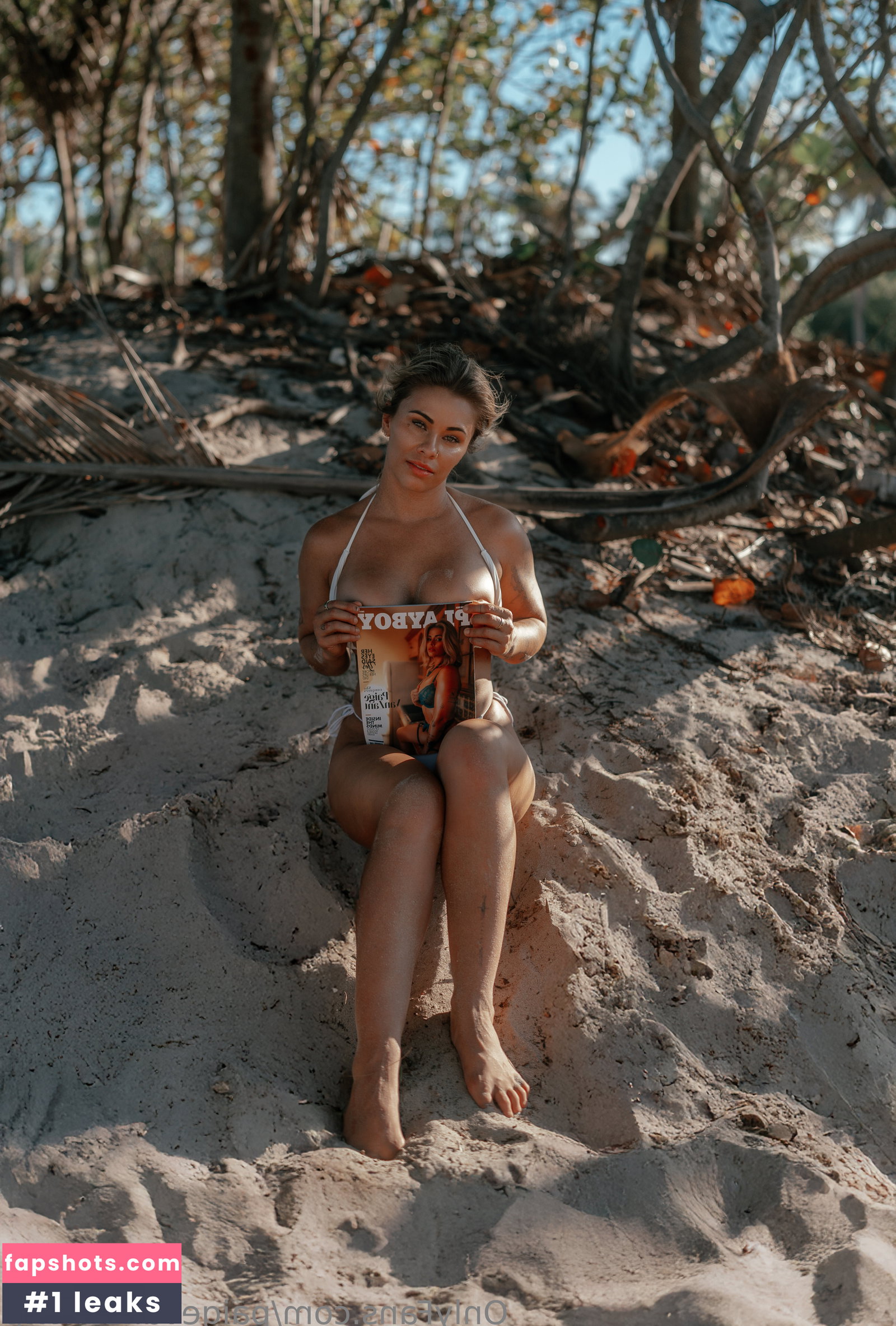 Paige VanZant gallery photo #523