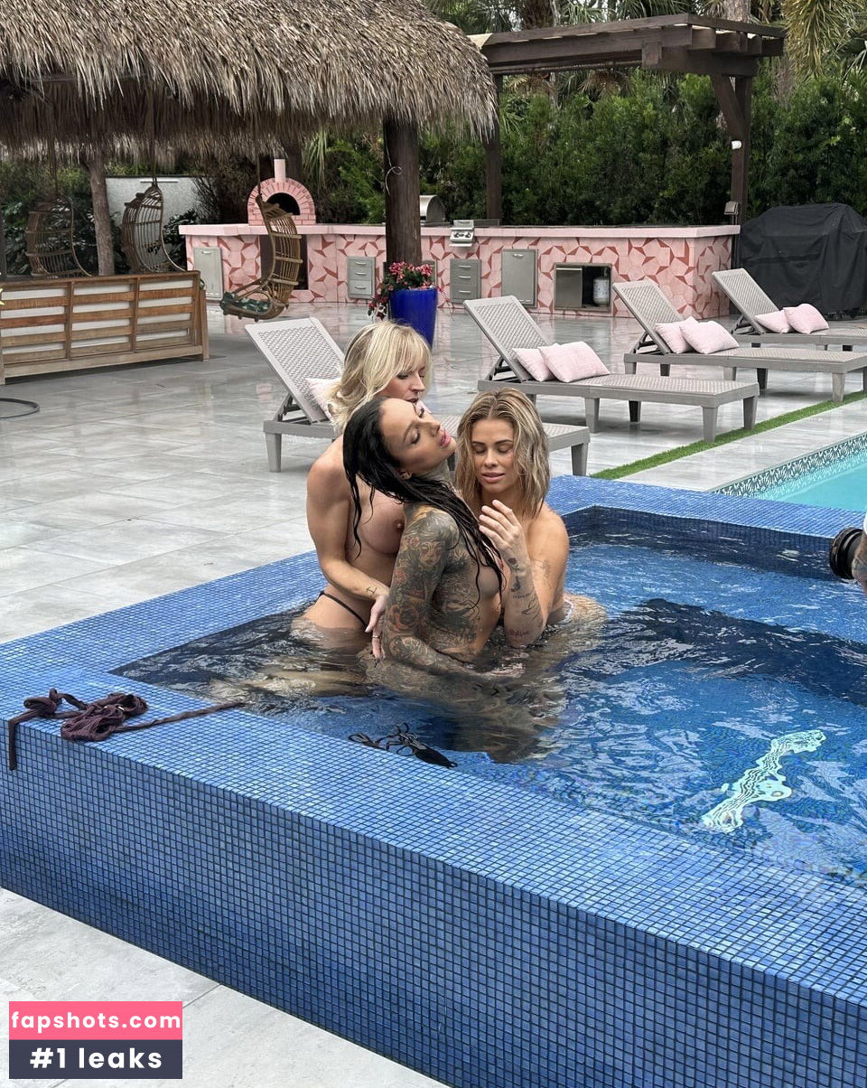 Paige VanZant gallery photo #522