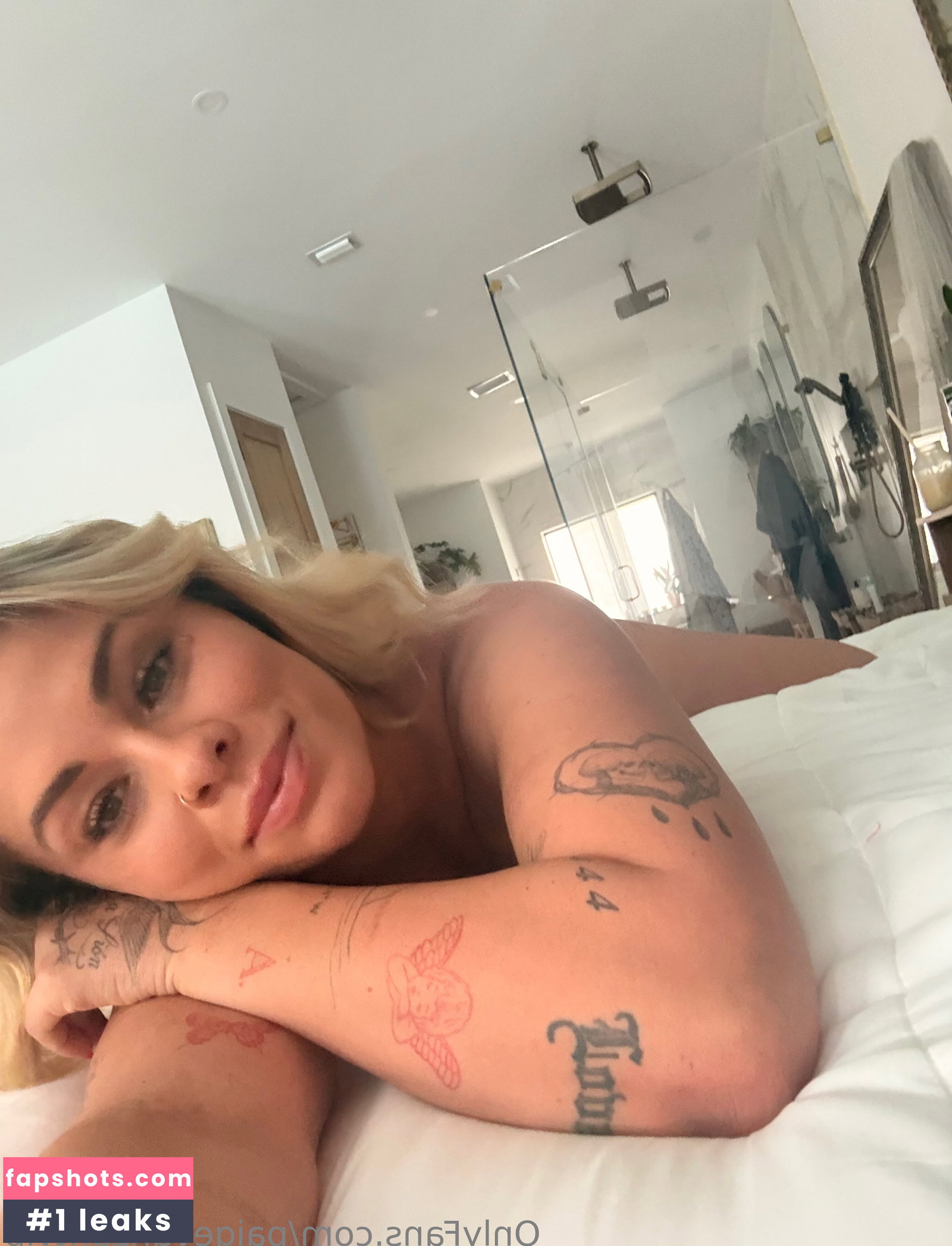 Paige VanZant gallery photo #612