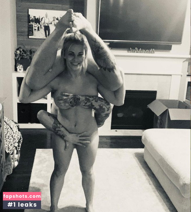 Paige VanZant gallery photo #655