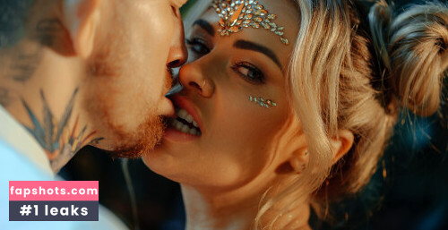 Paige Vanzant gallery photo #1126