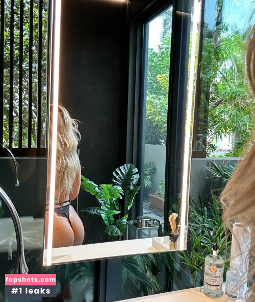 Paige Vanzant gallery photo #1332