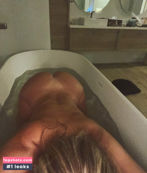 Paige Vanzant gallery photo #3010