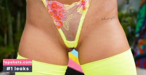 Paige Vanzant gallery photo #4122