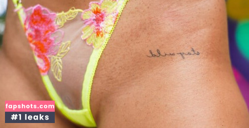 Paige Vanzant gallery photo #4124