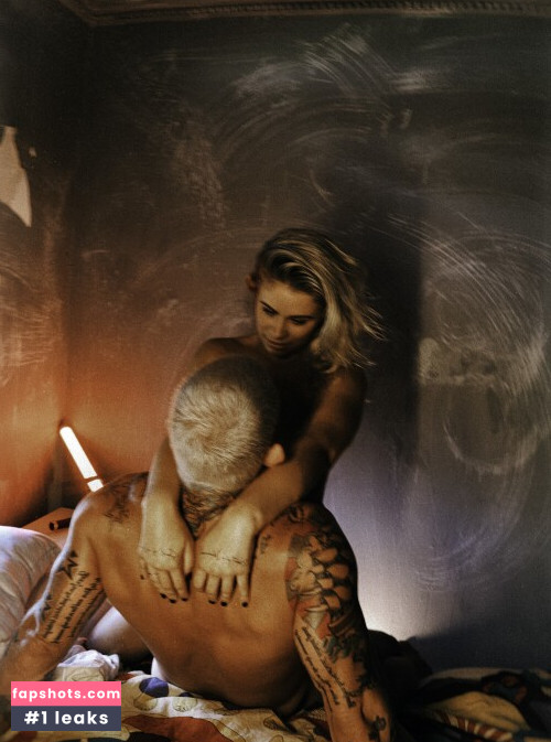 Paige Vanzant gallery photo #4373