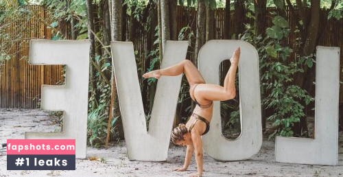 Paige Vanzant gallery photo #4593