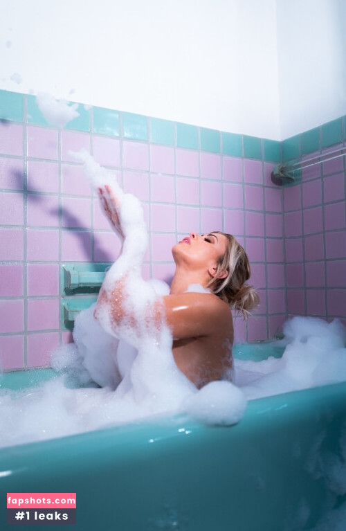 Paige Vanzant gallery photo #5552