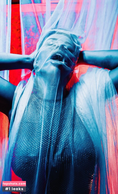 Paige Vanzant gallery photo #855