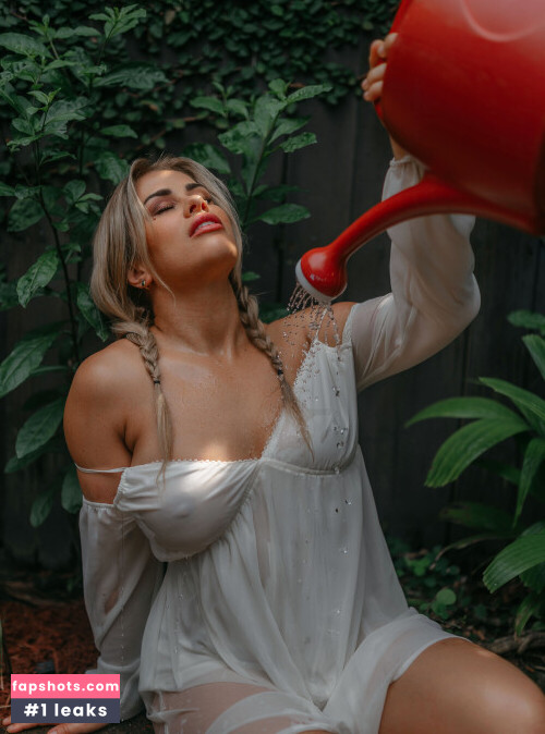 Paige Vanzant gallery photo #880