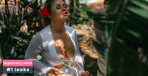 Paige Vanzant gallery photo #958