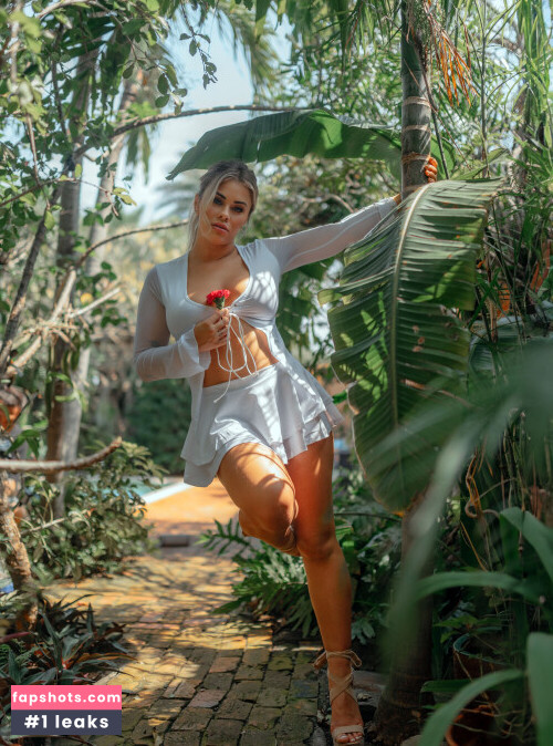 Paige Vanzant gallery photo #961