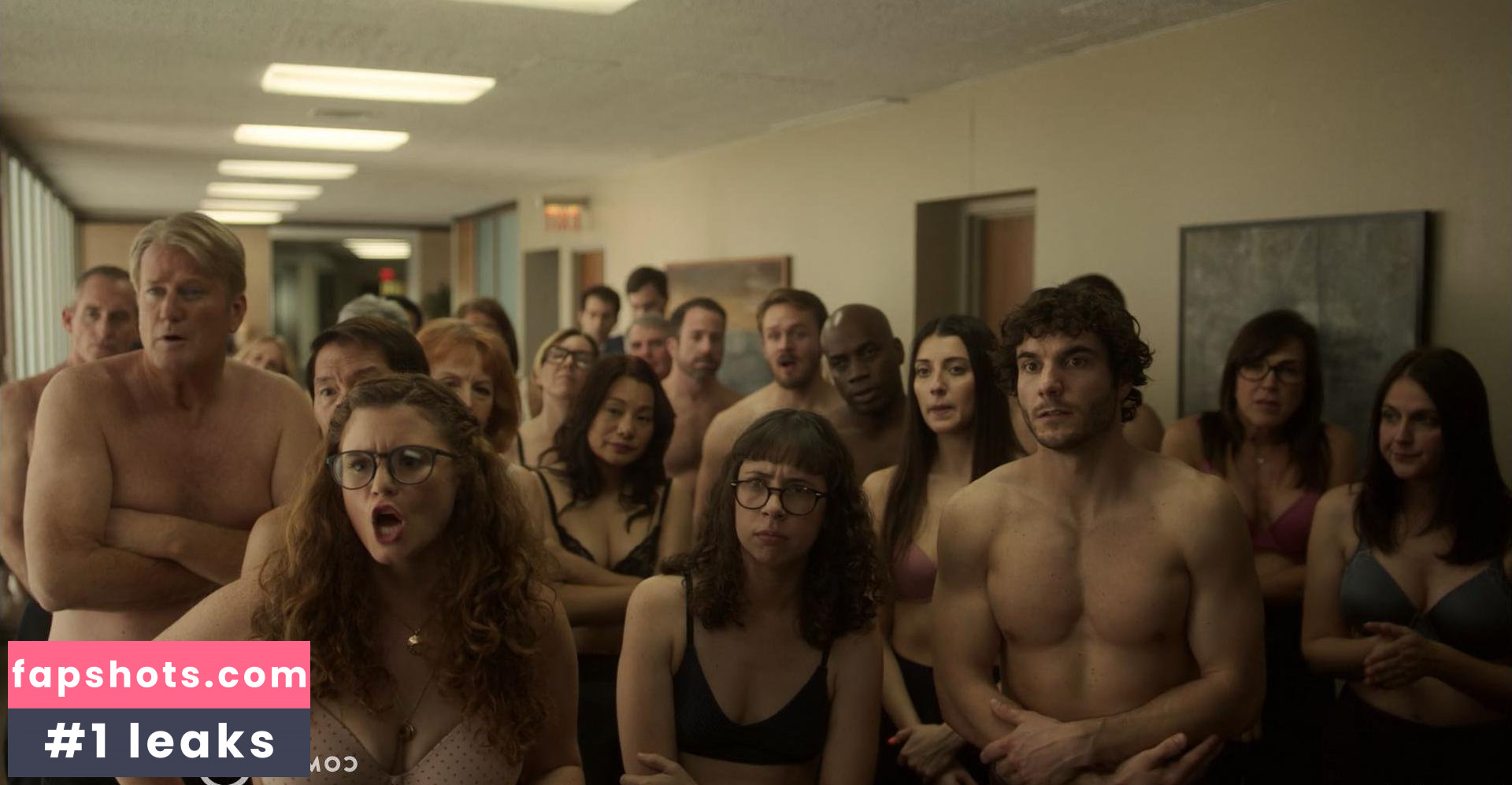 Paige Weldon nude babe gallery