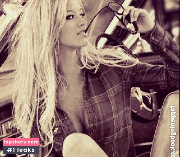 Paige Wyatt Nude Leaks OnlyFans Photos #21 - LeakJerk